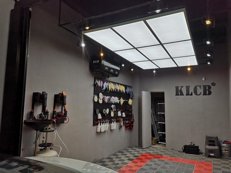 13-3 KLCB workshop lights 9-square detailing shop lights